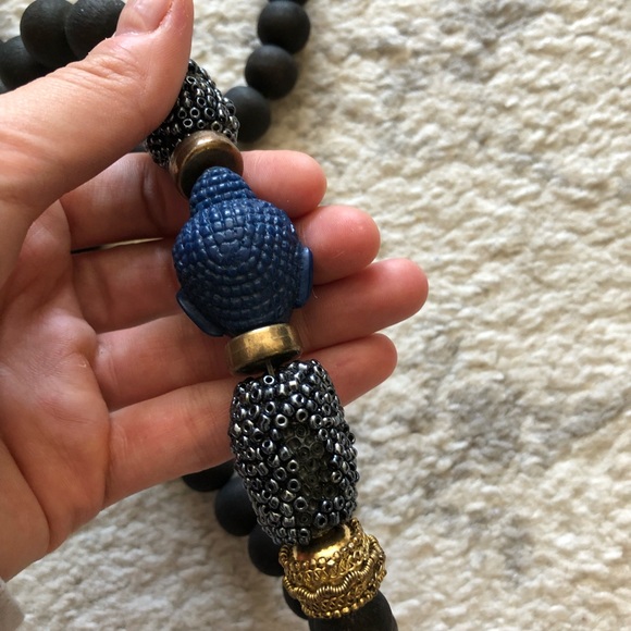 Long, chunky black & blue beaded Buddha necklace - Picture 7 of 8